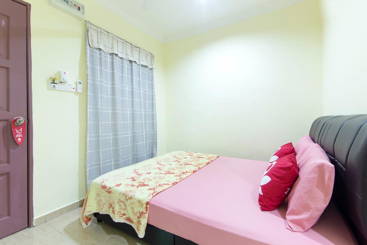 Zen Rooms Basic Kampung Guest House Langkawi Extérieur photo